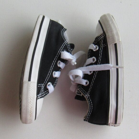 Converse Kids Chuck Taylor All Star OX Low Top Black/White Sneakers Size 6 - Picture 5 of 9